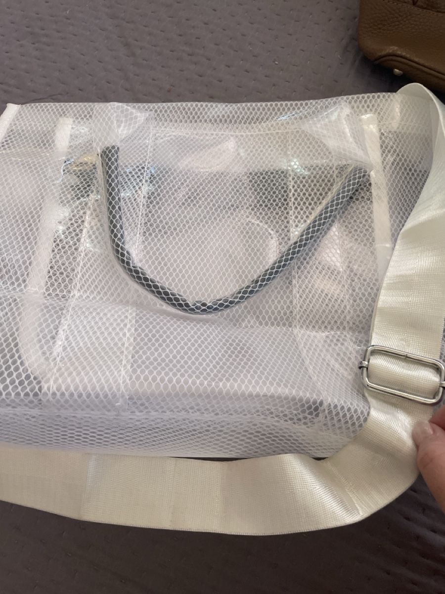 Borse da donna: Sac transparent  – Usato da Lausanne venduto da Masyanya 2