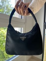 Prada mini Handtasche aus Nylon – Schwarz