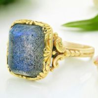 Antiker 14k 585 Ring Labradorit im historischen Design