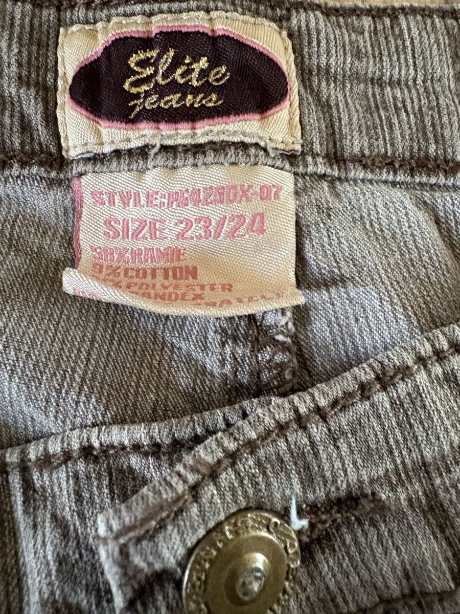 Pantaloni: Y2K Shorts – Usato da Riehen venduto da vintage_basel 3