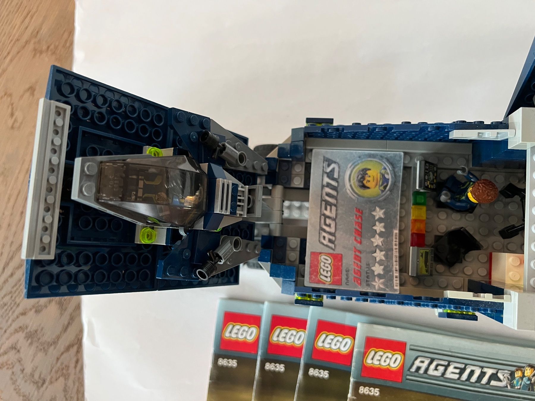 Lego Kit di costruzioni: LEGO Agents 8635 - Mission 6: Mobile Command Center – Usato da Meierskappel venduto da schoene_dinge 8