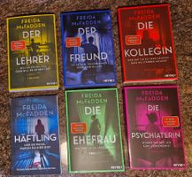 6 Thriller Bücher Freida McFadden guter Zustand