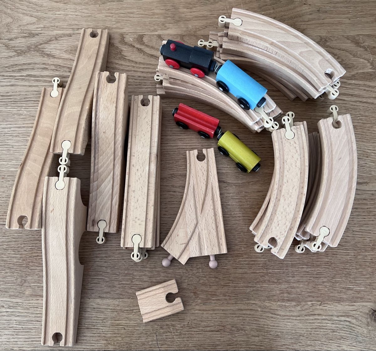 Giocattoli: Holzeisenbahn – Usato da Ernetschwil venduto da Ruebli04 2