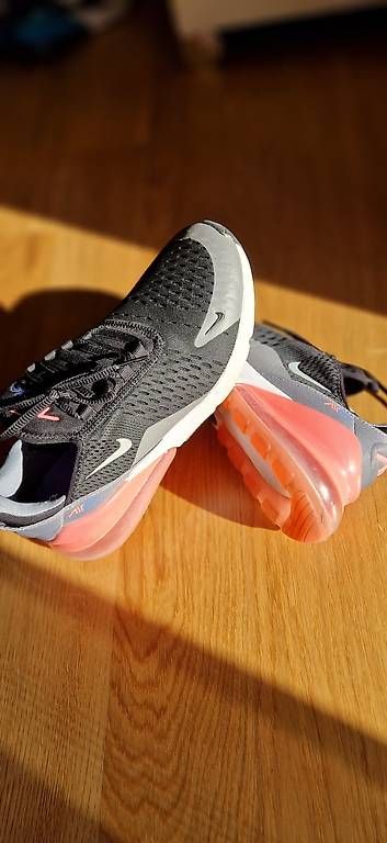 Scarpe da uomo: Nike Air Max 270 – Usato da Schlieren venduto da nat_stm7