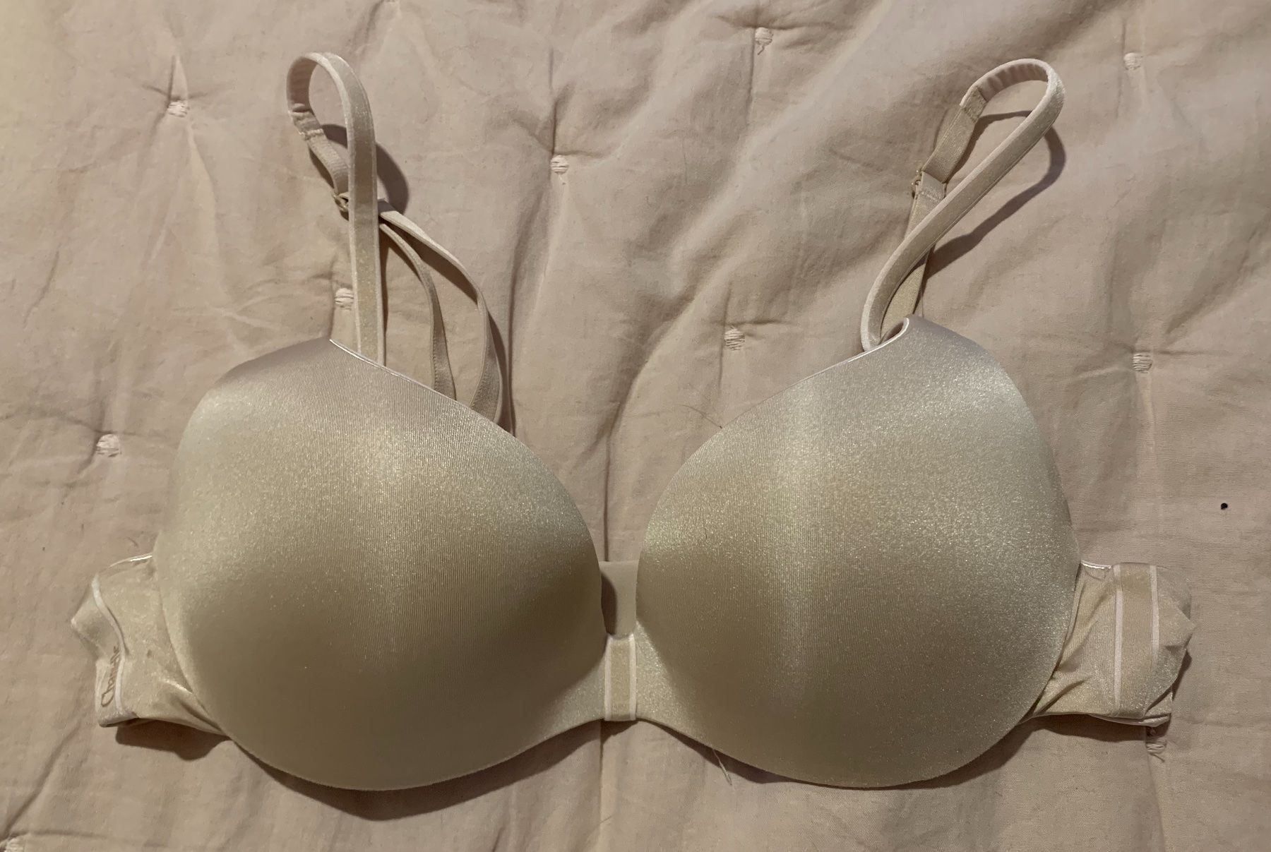Chantelle Sonstige Unterwäsche: Soutien gorge Chantelle 80A rose pâle – Gebraucht aus Sion von DayJenn 2