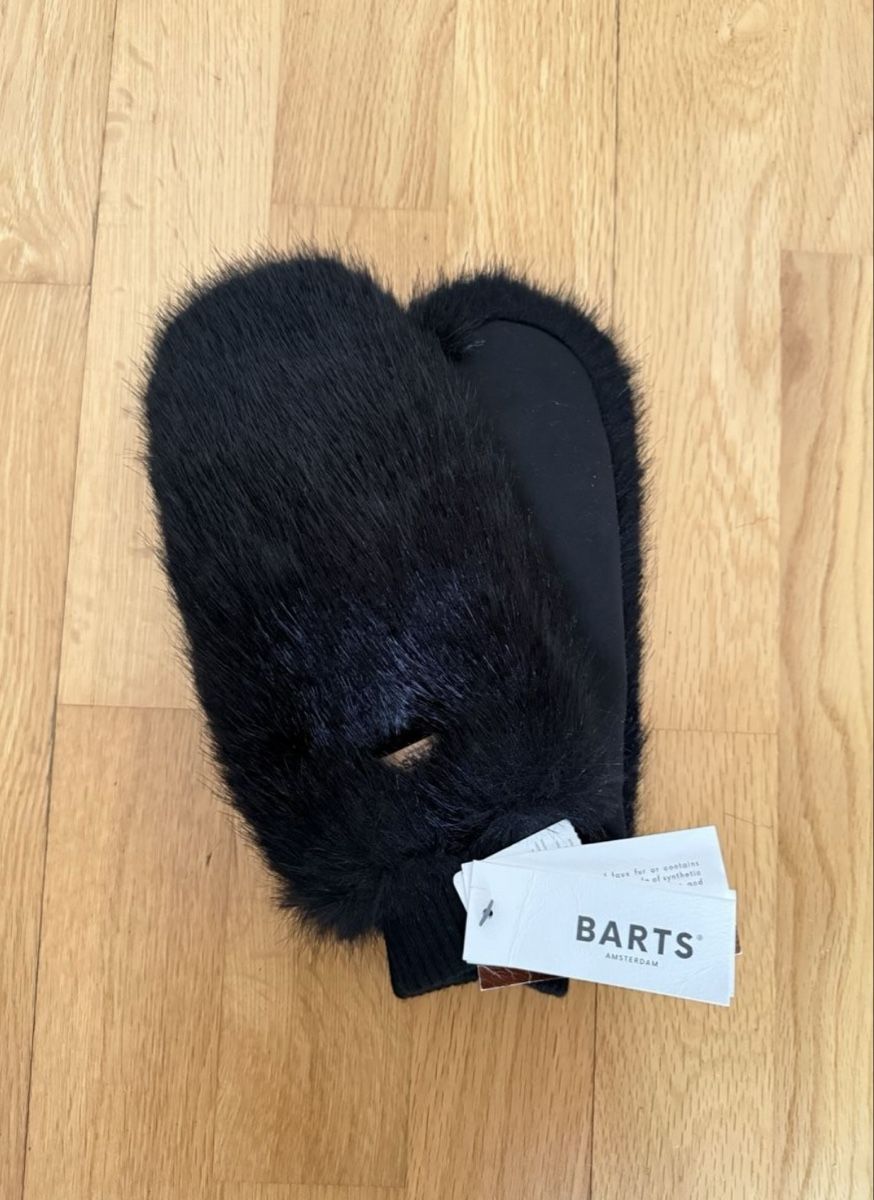 Sonstige Kleidung & Accessoires: Handschuhe – Neu und originalverpackt aus Zürich von jul_5t9s 1