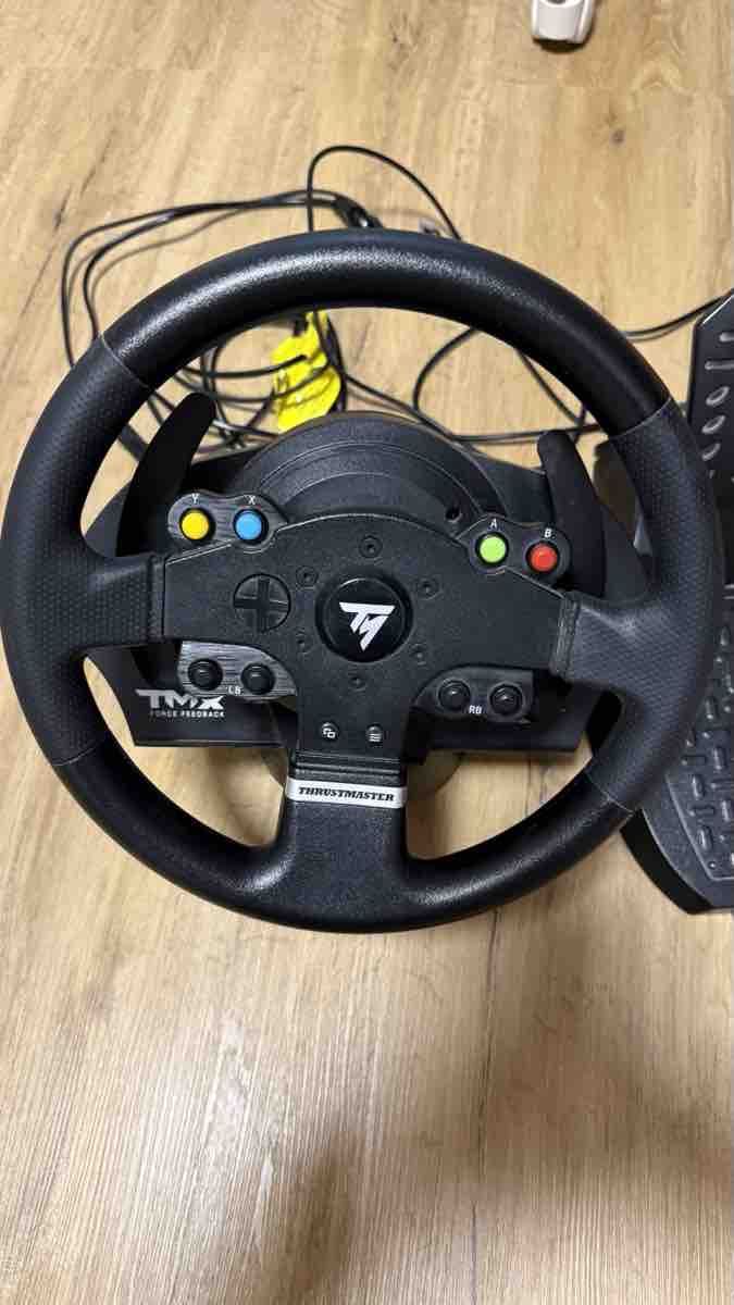 Thrustmaster Controller: Thrustmaster TMX Gaming Lenkrad PC – Gebraucht aus Elsau von derrer86