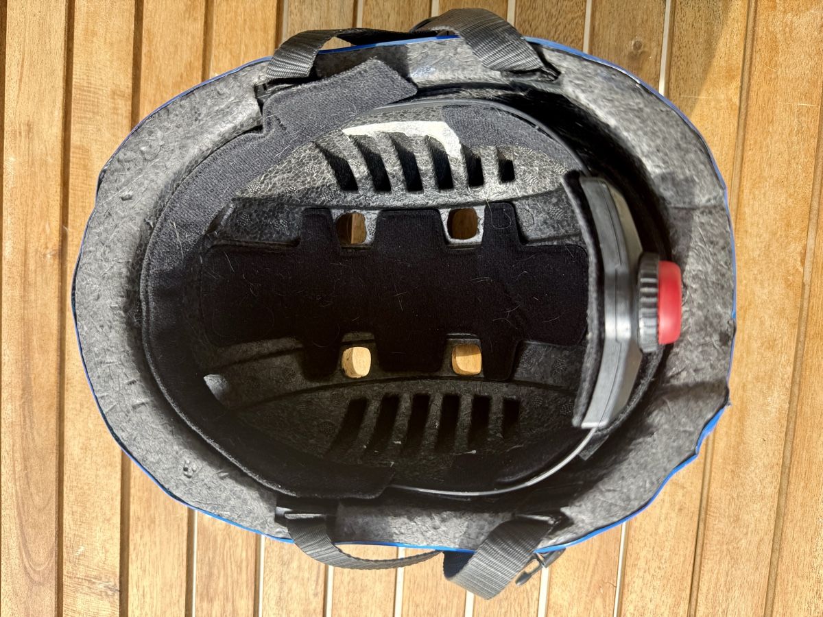 Micro Casques: Micro Velohelm 52-56 – D'occasion à Thalwil par val_bm5t 3