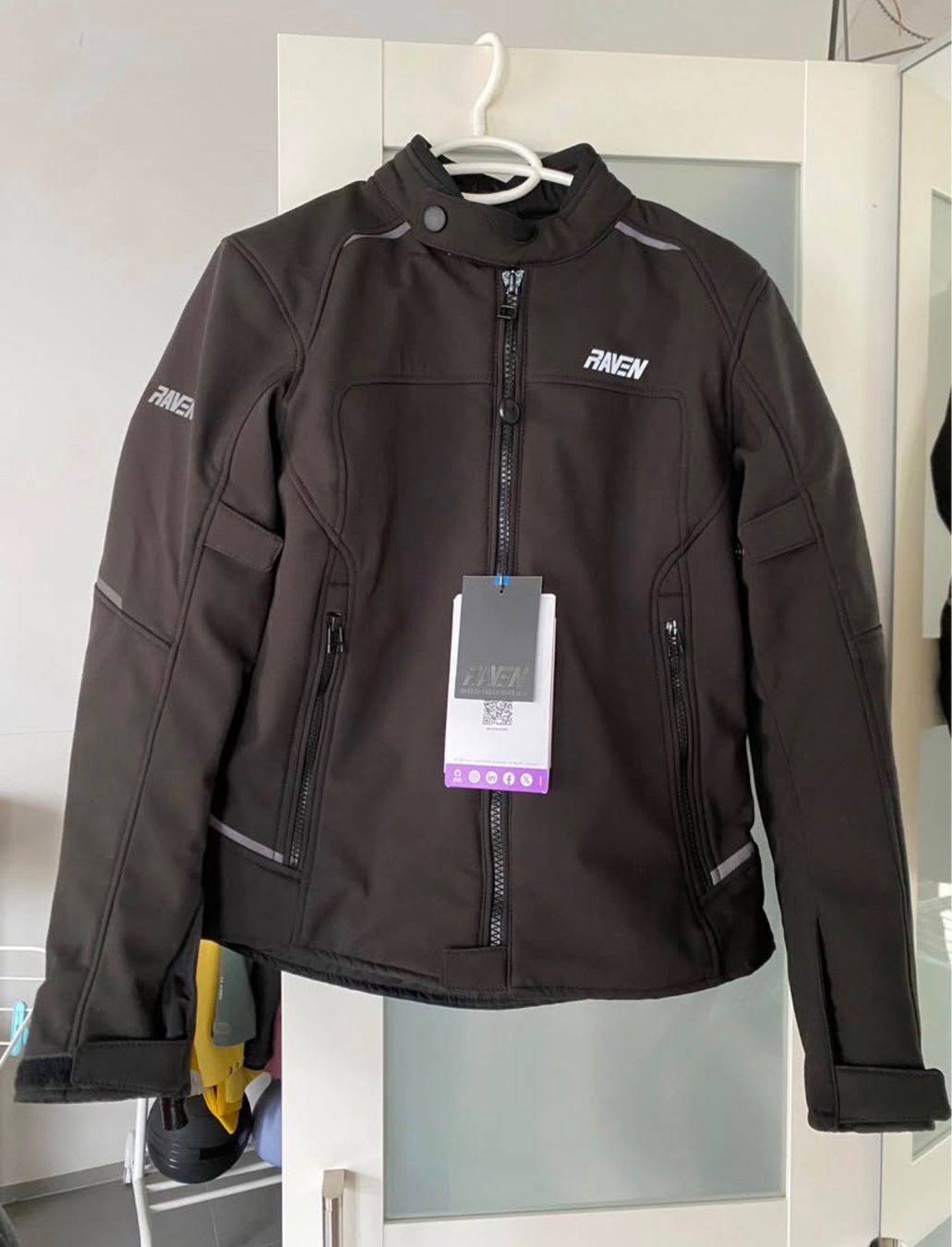 Giacche: Motorradjacke Raven Rila Softshell WP Damen Grösse S – Usato da Ottenbach venduto da sinathef