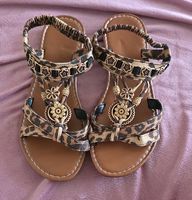 Neue Sandalen 39