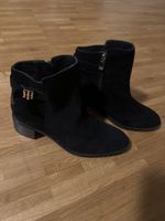Stylische schwarze Tommy Hilfiger Stiefelett 1x getragen