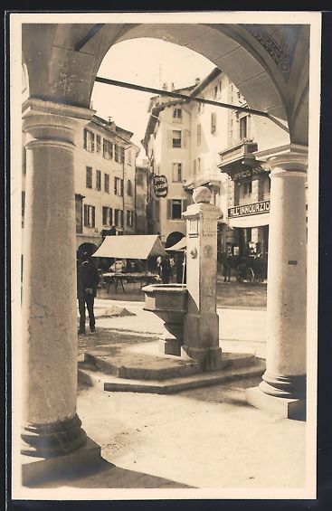 Cartoline postali: AK Lugano, Piazza Dante, Hotel – Usato da Berlin venduto da bartko-reher