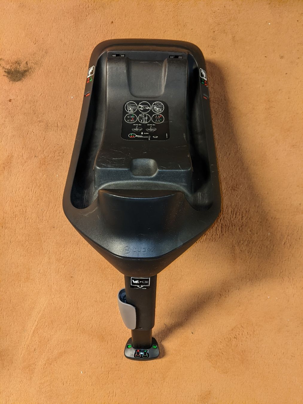 Cybex Seggiolini per auto: Base Cybex One, noire, parfait état – Nuovo (secondo la descrizione) da Vessy venduto da Avicci 5