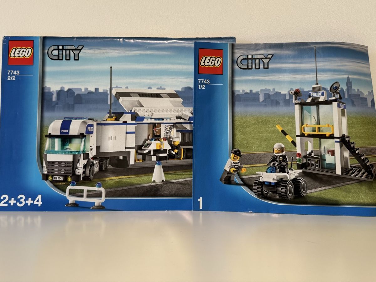 Lego Kit di costruzioni: Lego City - Police Command Center 7743 – Usato da Comano venduto da alice_x26x