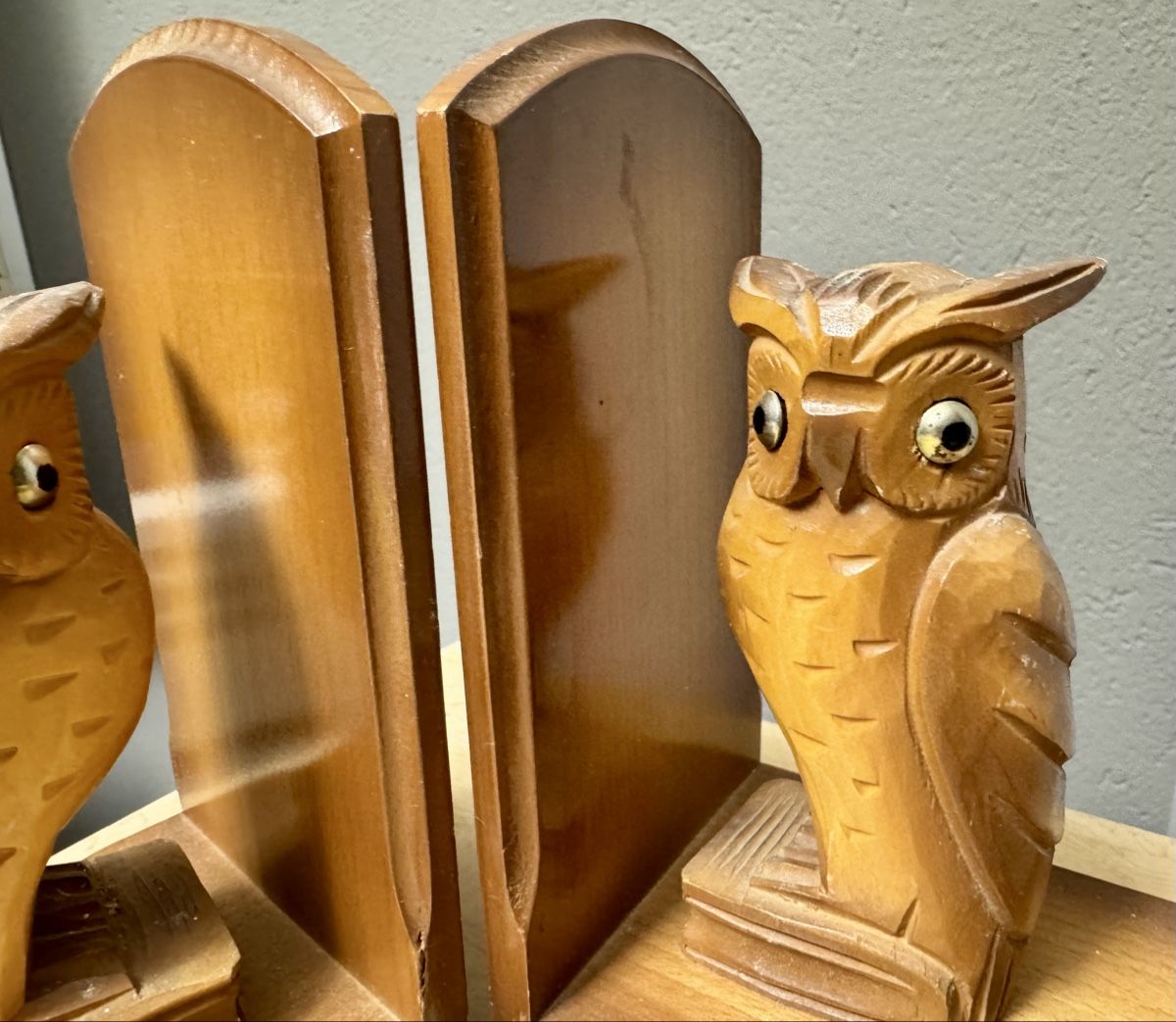 Sonstige Dekorationen & Accessoires: Altes Paar Buchstützen Holz Eulen Eule vintage – Gebraucht aus Rothrist von Luckywinner 4