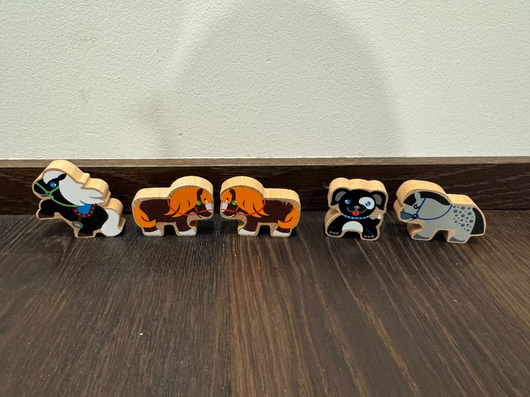 Spielzeuge: 5 Holz-Spielfiguren Tiere – Gebraucht aus Esslingen von DrBootje