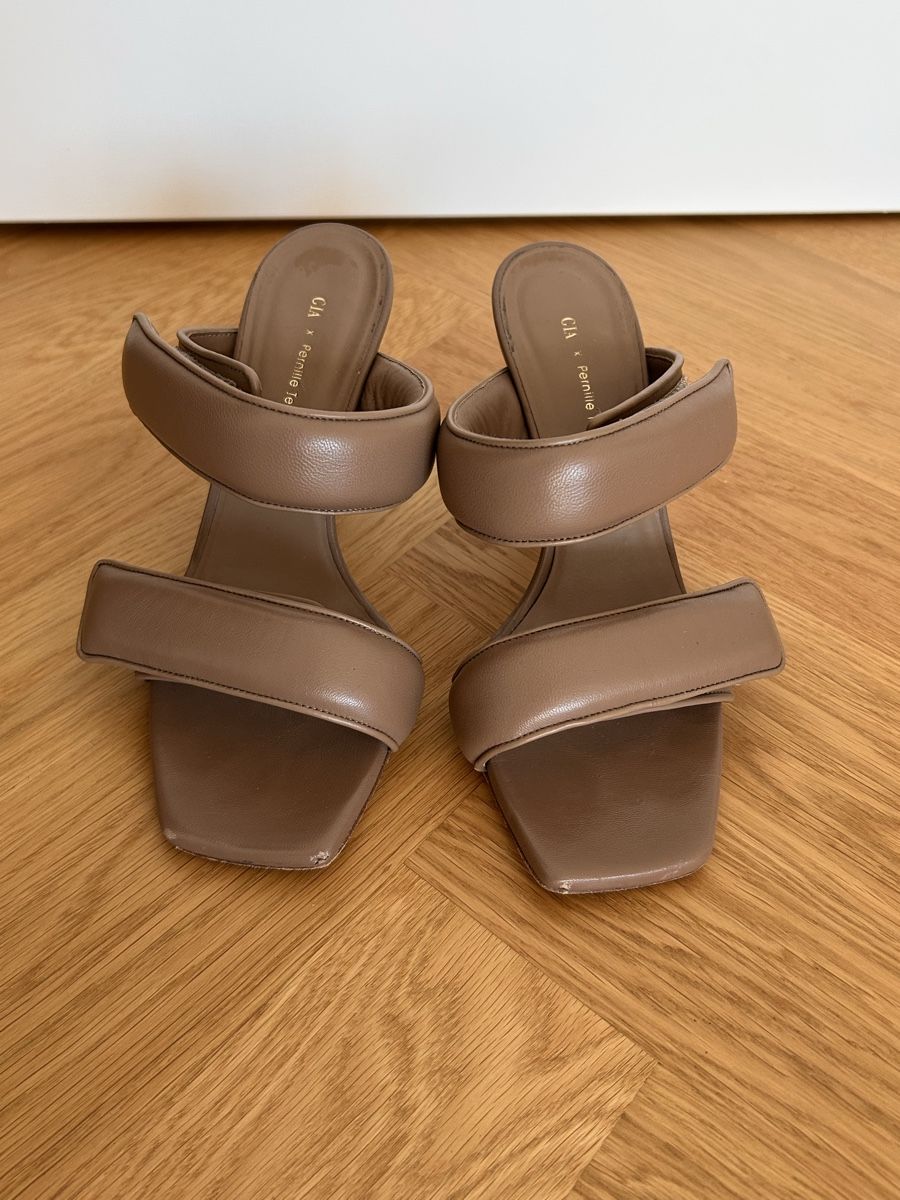 Scarpe da donna: Gia & Pernillo – Nuovo (secondo la descrizione) da Zürich venduto da evasara 2