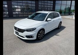 Fiat Tipo 1.4 TB Swiss Lounge: gepflegt und Top ausgestattet