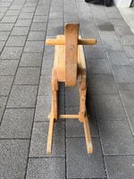 Schaukelpferd aus Holz