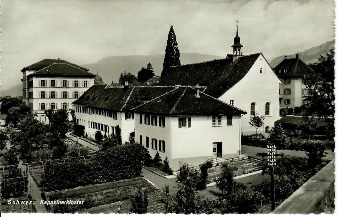 Cartoline postali: Schwyz Kapuzinerkloster – Usato da Hochdorf venduto da Ziegel-16
