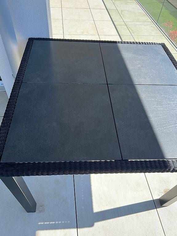Tischset: Table et chaises de jardin en excellent état – Gebraucht aus Gland von whynotnad 1