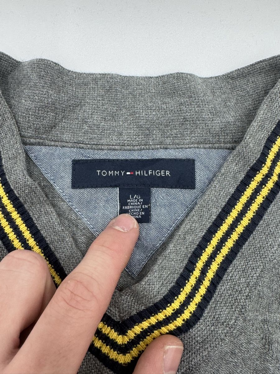 Tommy Hilfiger Pullover & Sweatshirts: Tommy Hilfiger Pullunder, grau, Grösse L, Zeitloser Klassike – Neu (gemäss Beschreibung) aus Arnegg von PascalHelfenberger 2