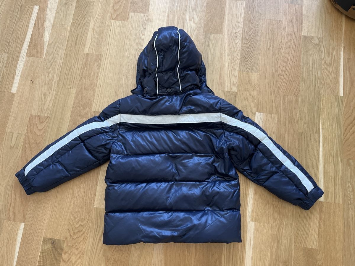 Armani Vestes & Manteaux: Armani Junior Winterjacke 118cm – D'occasion à Bottighofen par Billabongschweiz81 2