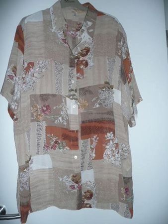 NEUE Bluse braun/beige aus 100 % Viscose