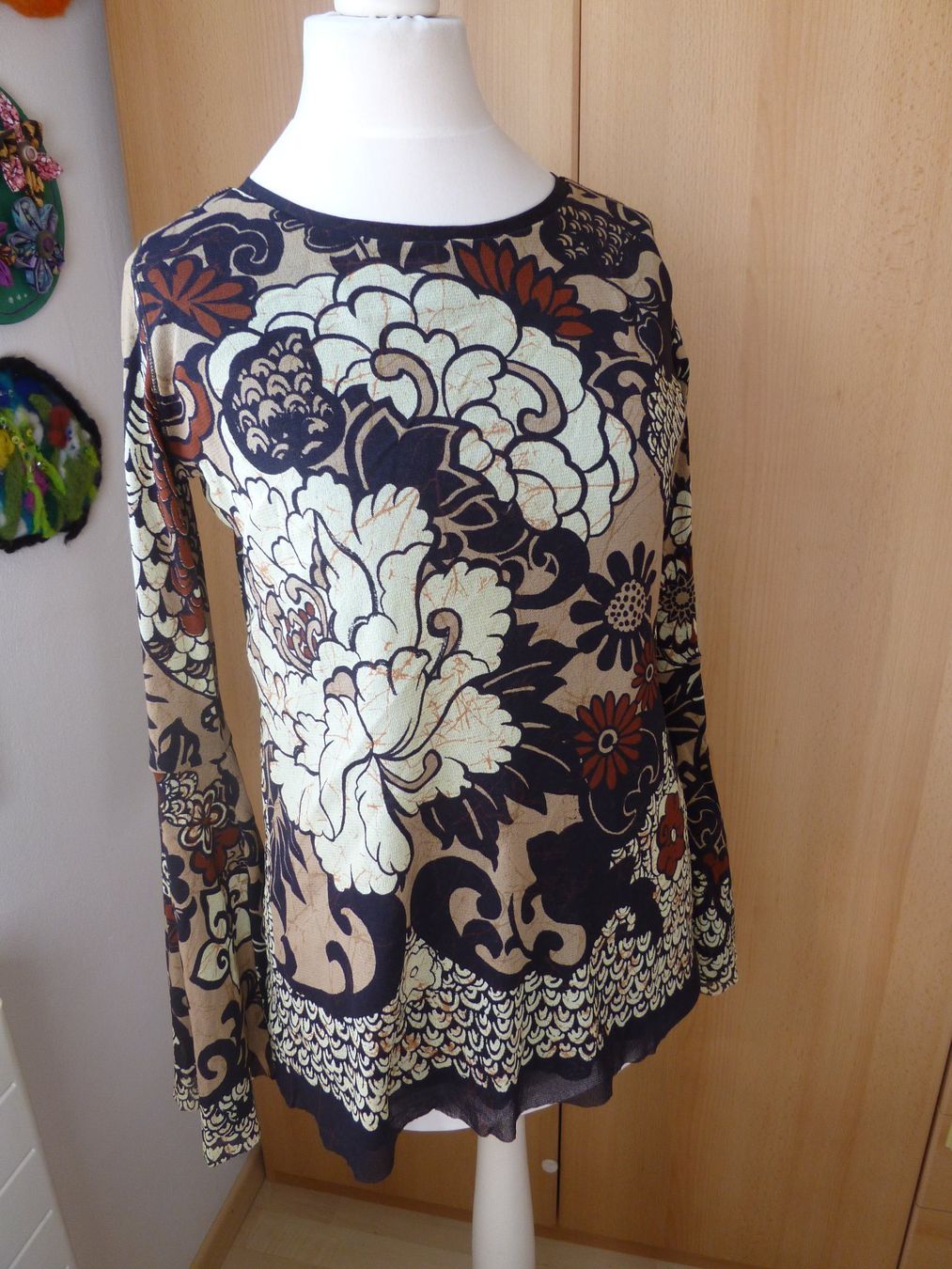 Blusen: FUZZI Oberteil Shirt BLUSE italy  S/XS – Gebraucht aus Dättlikon von Mamakuga 2
