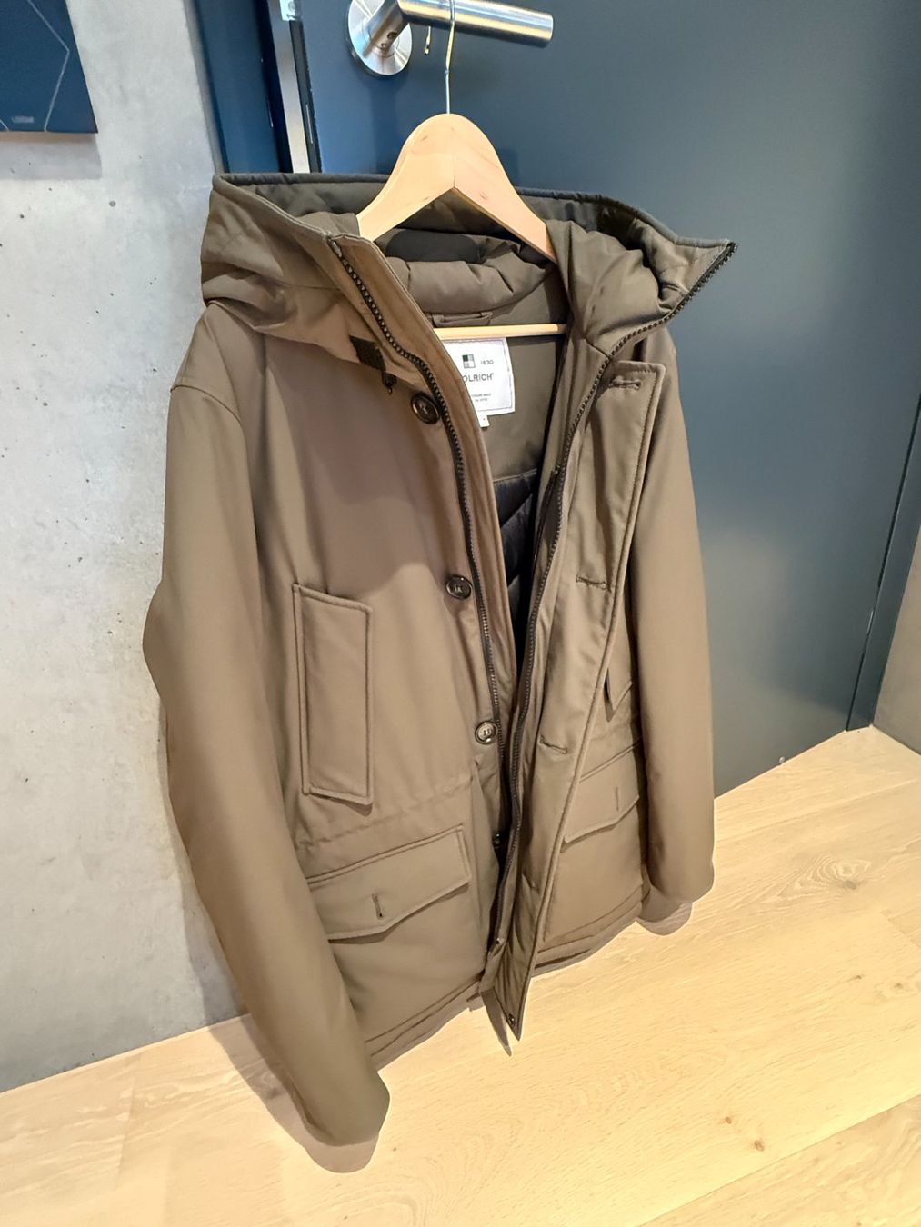 Woolrich Jacken: Winterjacke Woolrich Grösse L – Gebraucht aus Hettlingen von Ranky 1