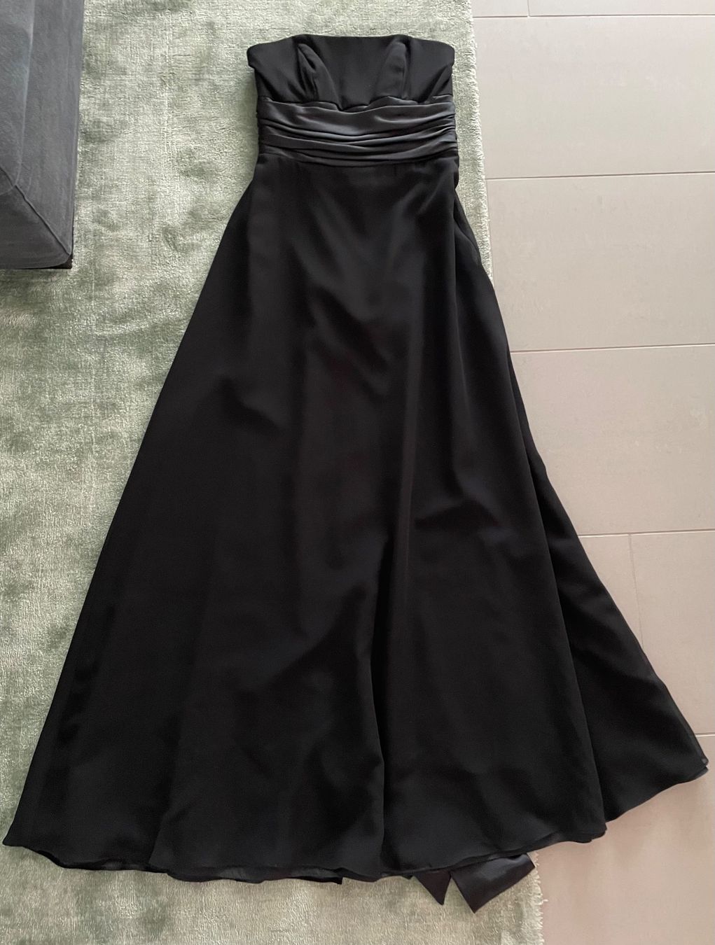 Vestiti: Bari Jay Ballkleid schwarz Grösse 36 – Usato da Wohlen AG venduto da SZS30