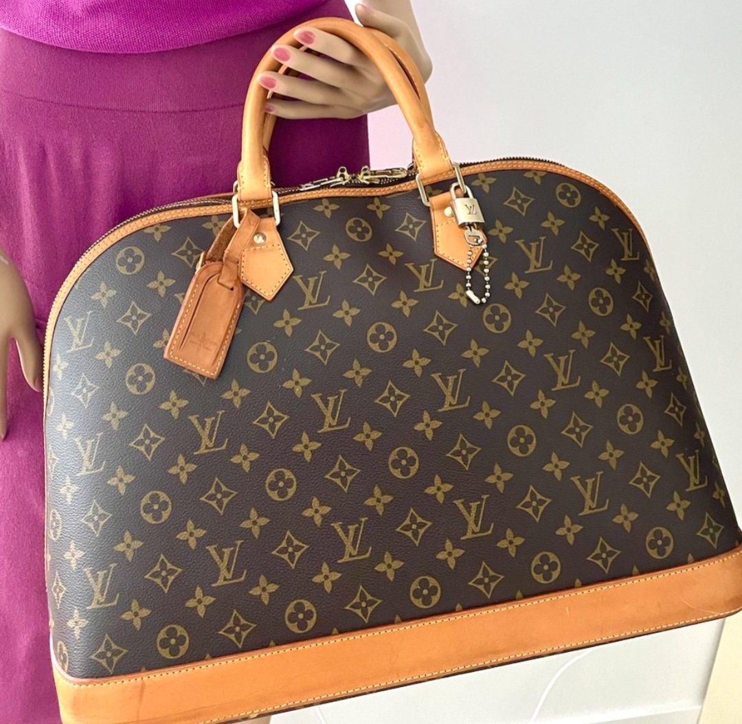Louis Vuitton Borse da donna: Louis Vuitton – Usato da Baar venduto da Natalita8510
