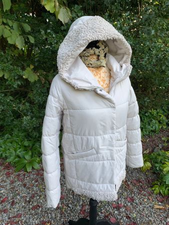 PRUNEL Winterjacke Gr.38 EU  Perfekter Zustand Farbe: Sand
