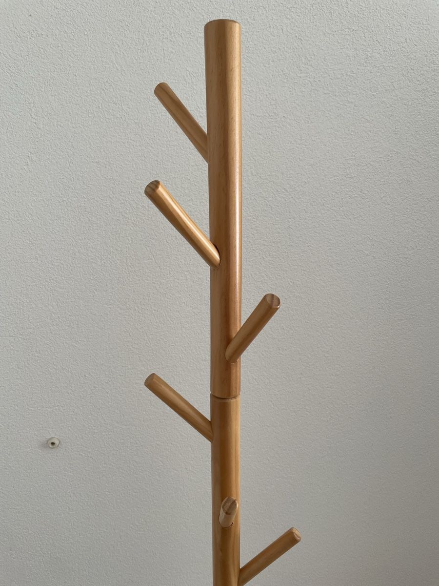 Porte manteau: Kleiderständer/Garderobenständer Holz – D'occasion à Urdorf par spacemetalfantasy 1