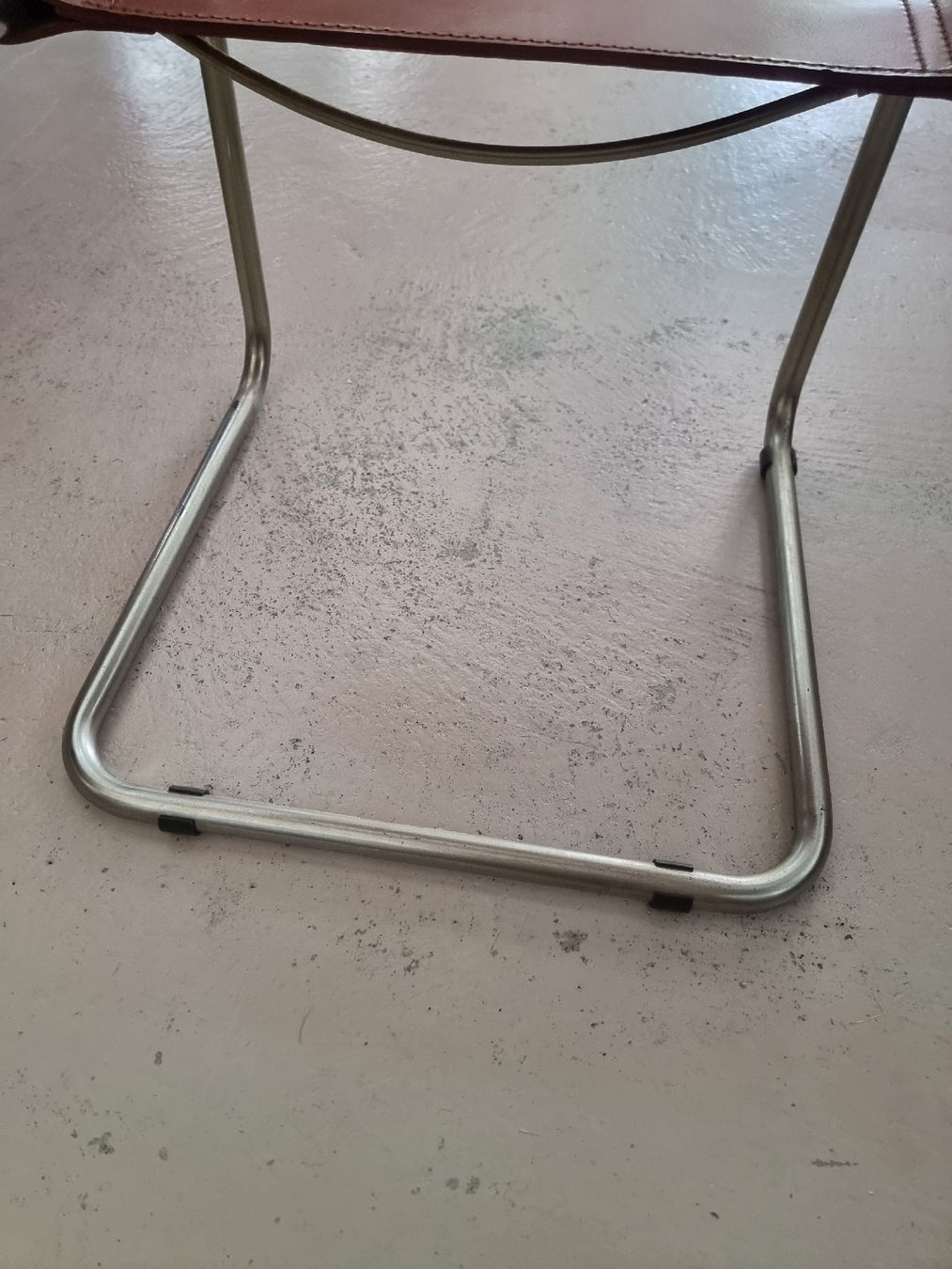 Stühle: Freischwinger Stuhl – Gebraucht aus Olten von Mezopotamya 2
