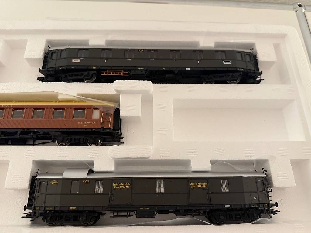 Märklin 42767 Schnellzugwagen-Set. (Gebraucht) in hünenberg See für CHF ...
