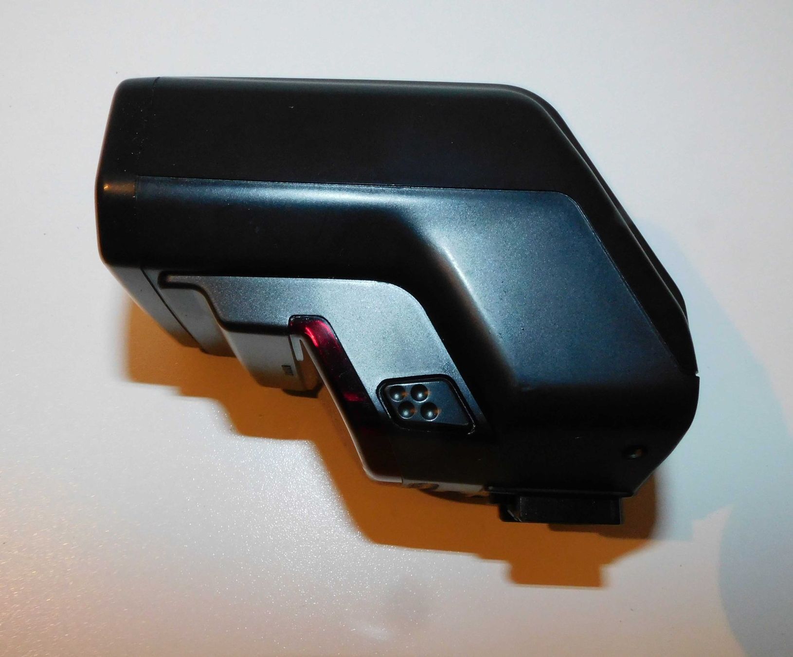 Minolta Flash: Neue Fundschätze Blitz Minolta Program 3200 i – Usato da Sursee venduto da 76 1