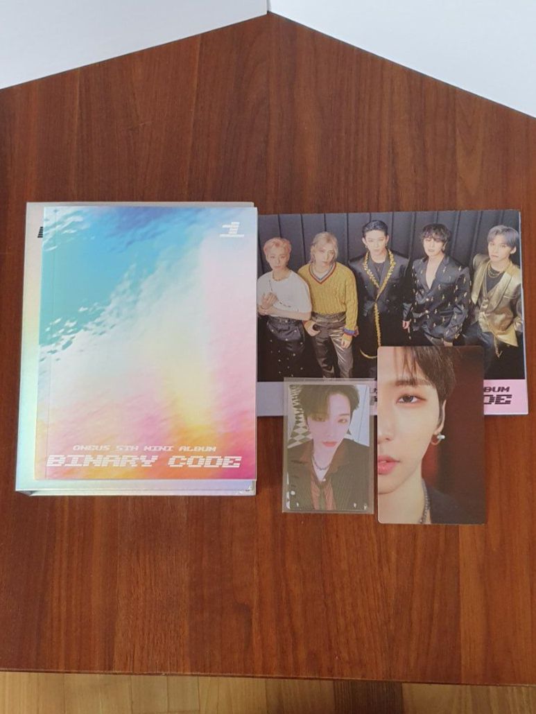CDs: ONEUS Mini Album Vol.5 - Binary Code One ver. – D'occasion à Kriens par befor83 2