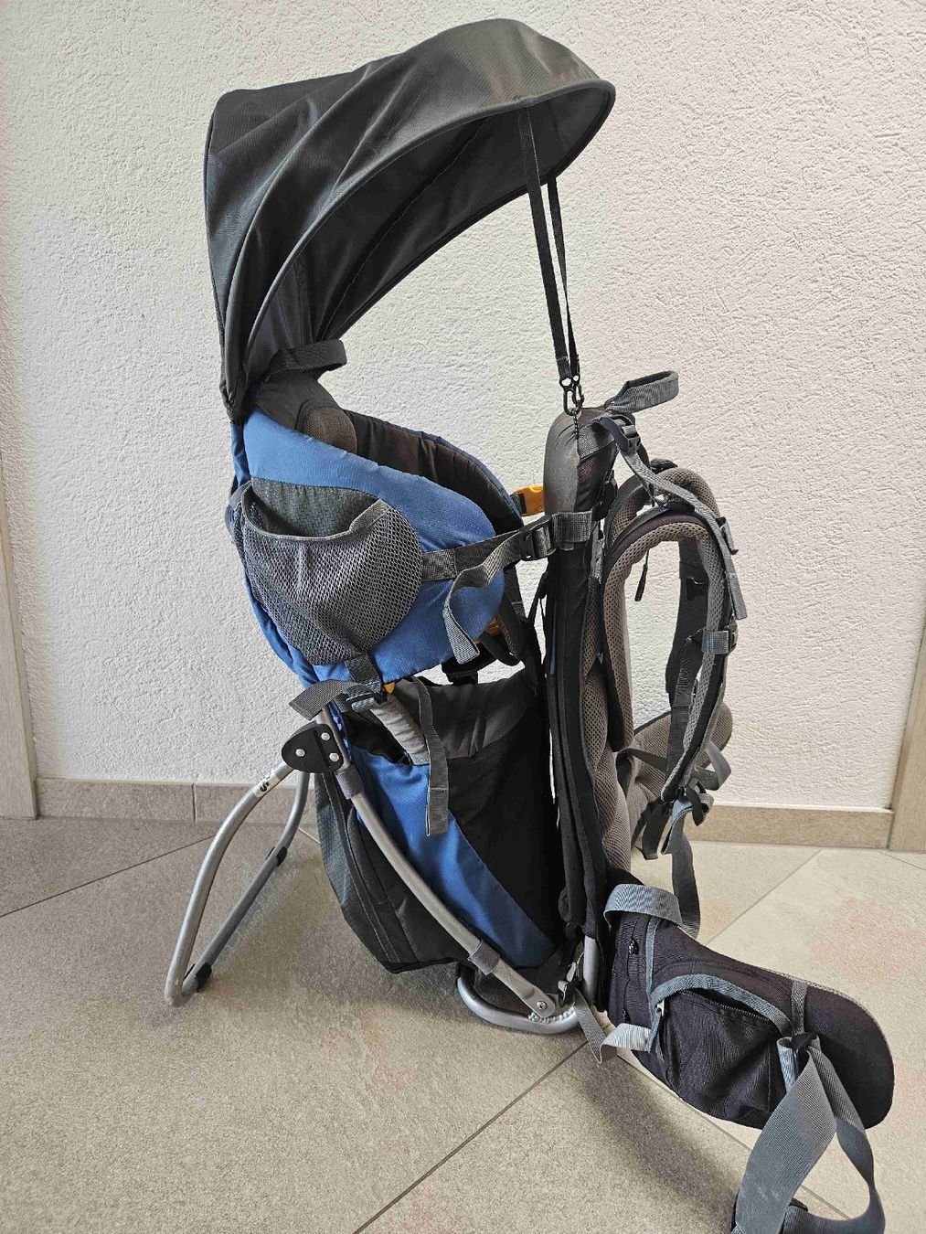 Deuter Bauch- & Rückentragen: Kindertrage Rucksack, Wanderrucksack gebraucht  – Gebraucht aus Dagmersellen von ChristinA573 1