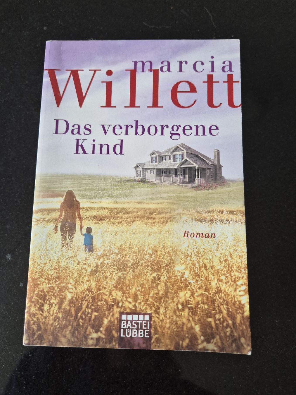 Libri: Marcia Willett - Das verborgene Kind – Usato da Seedorf UR venduto da Carmena3