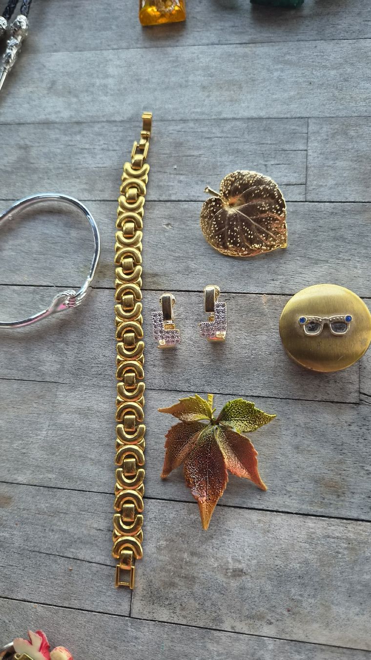 Autres bijoux: schmuck Lot – D'occasion à Kölliken par Upcycling-by-Mc-TAM