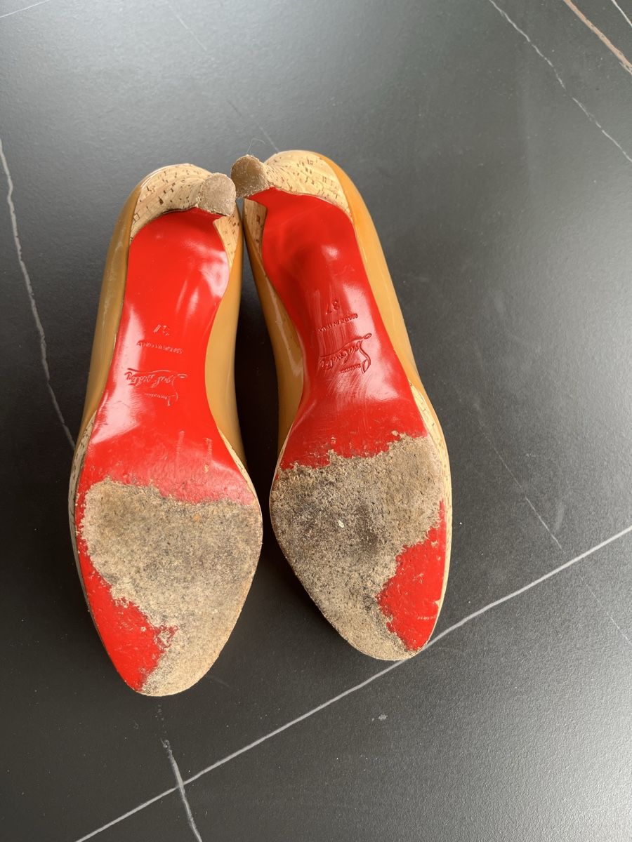 Christian Louboutin Damenschuhe: Louboutin, size 37 – Gebraucht aus Genève von VManic 3