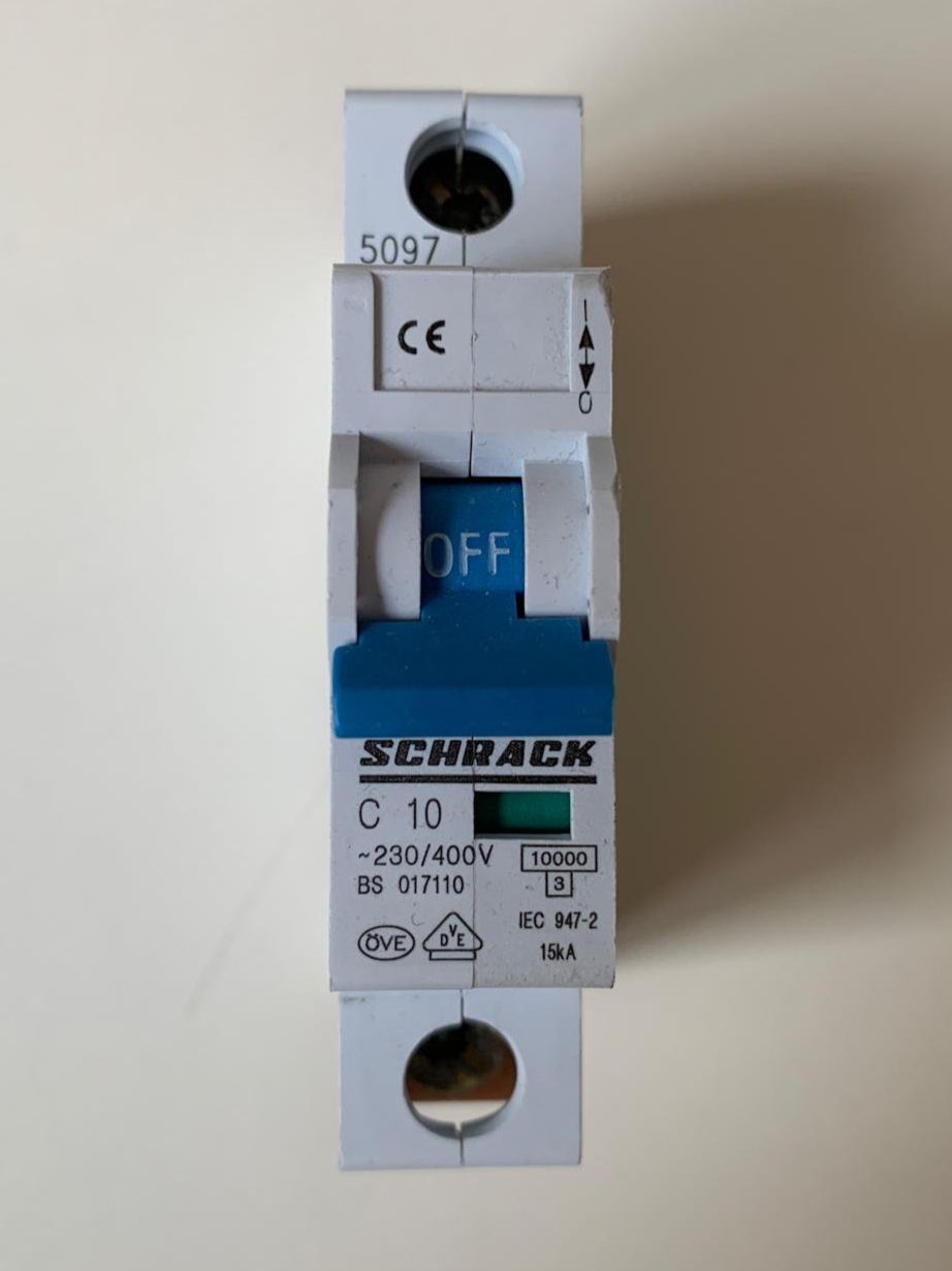 Schalter: Schrack C10 1 Pol Sicherungsautomat BS 017110 – Gebraucht aus Münchenstein von Licontrol 2