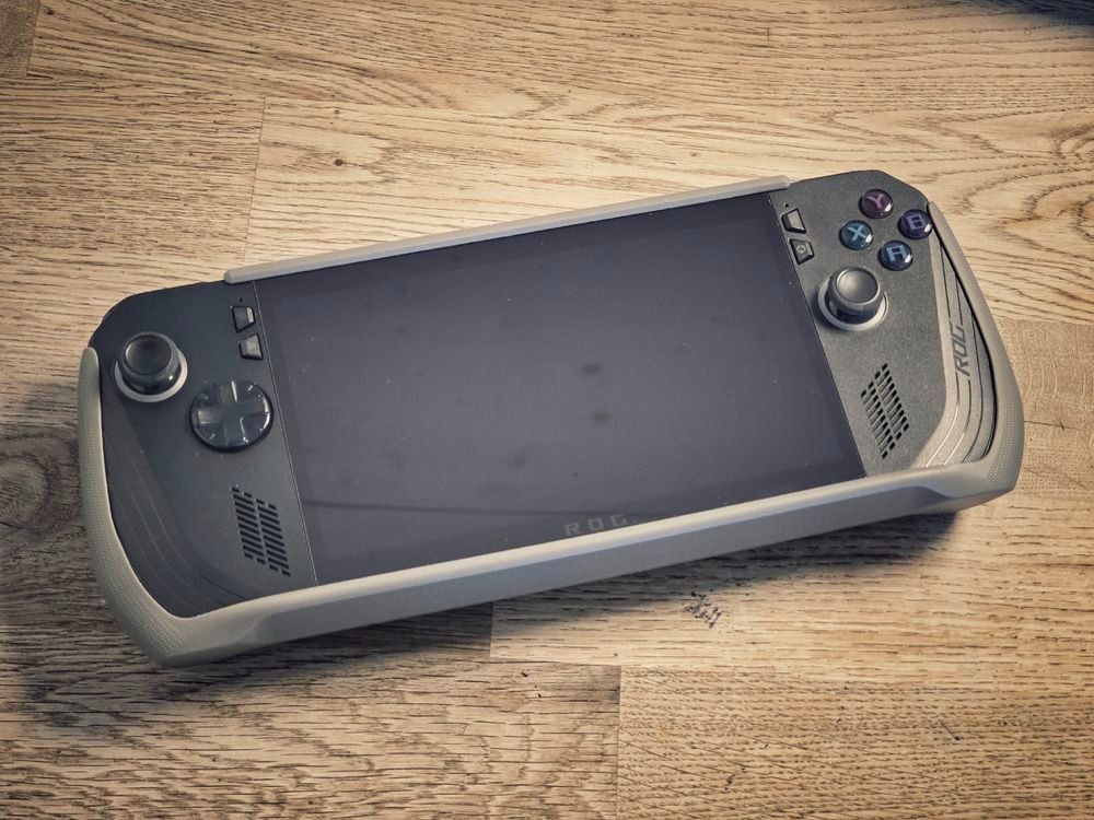 Asus Konsolen: Rog Ally X Handheld PC 1TB 24G Ram – Gebraucht aus Collombey von bar_lqc8 1