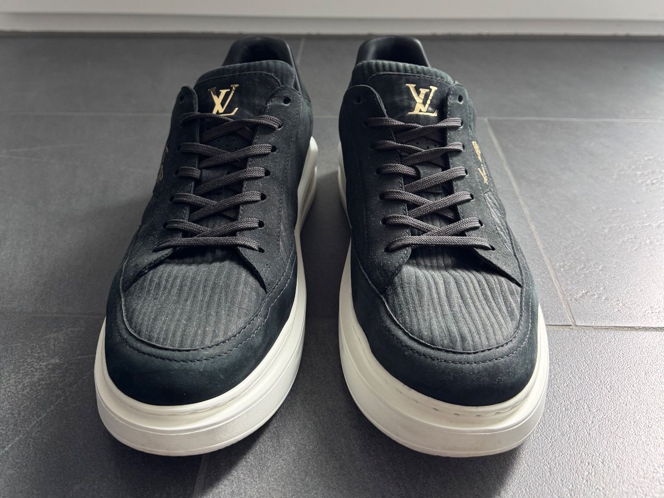 Louis Vuitton Scarpe da uomo: Beverly Hills Sneaker Louis Vuitton – Usato da Grenchen venduto da yve_rj2d 2