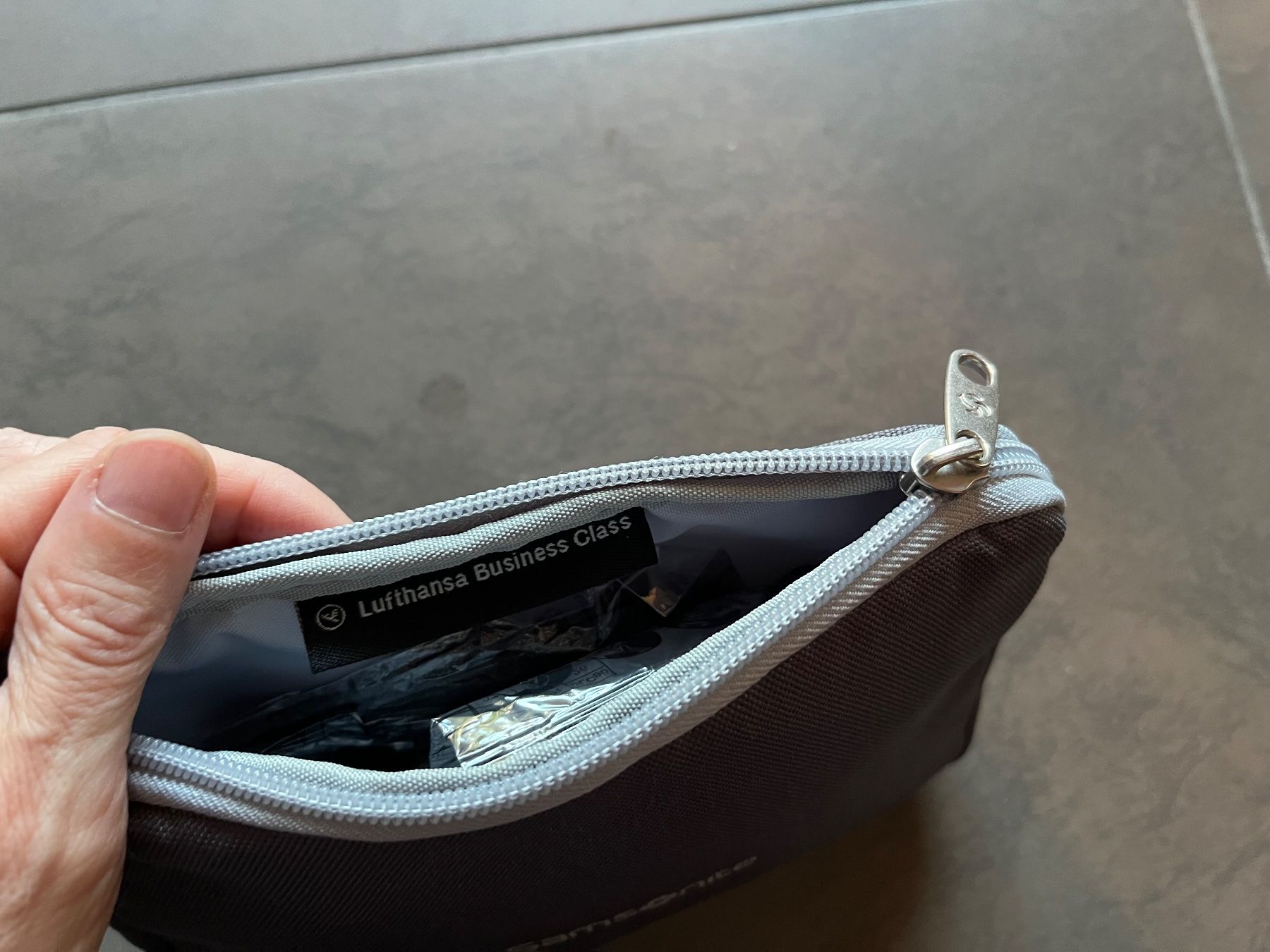 Altro in Cosmetici & Cura: Samsonite Reiseset, Schlafbrille – Nuovo e nell'imballaggio originale da Zürich venduto da Gabi_78 3