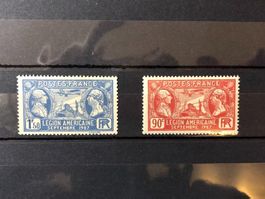 (COPIE) Paire Légion Américaine 1927 *