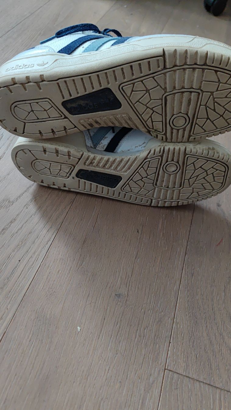Adidas Scarpe da uomo: adidas 42 – Usato da Rotkreuz venduto da familyvalues 4
