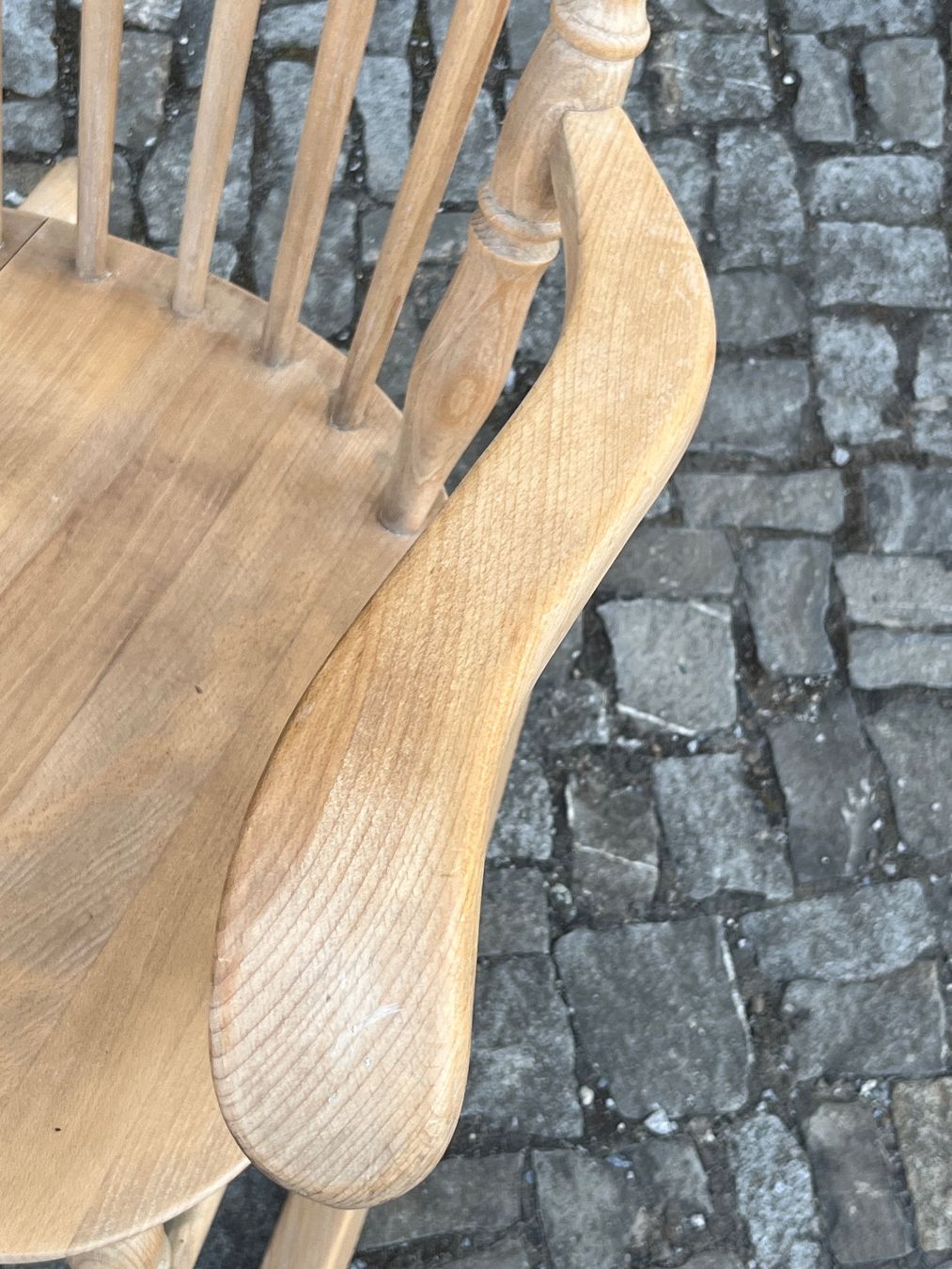 Chaises: Schaukelstuhl – D'occasion à Zürich par neon_studio_zuerich 1