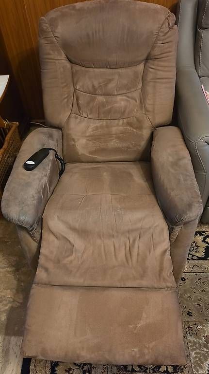 Poltrone: Fauteuil electrique avec fonction levage – Usato da Sion venduto da isa_xw2z 3